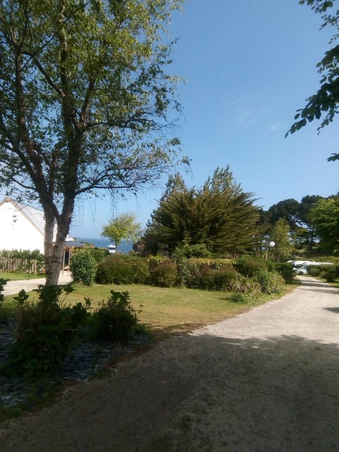 Hotel Aire De Camping Car, Caravane, Tente Emplacement Nu Avec Electricite Petit Camping Plestin-les-Grèves Exteriér fotografie